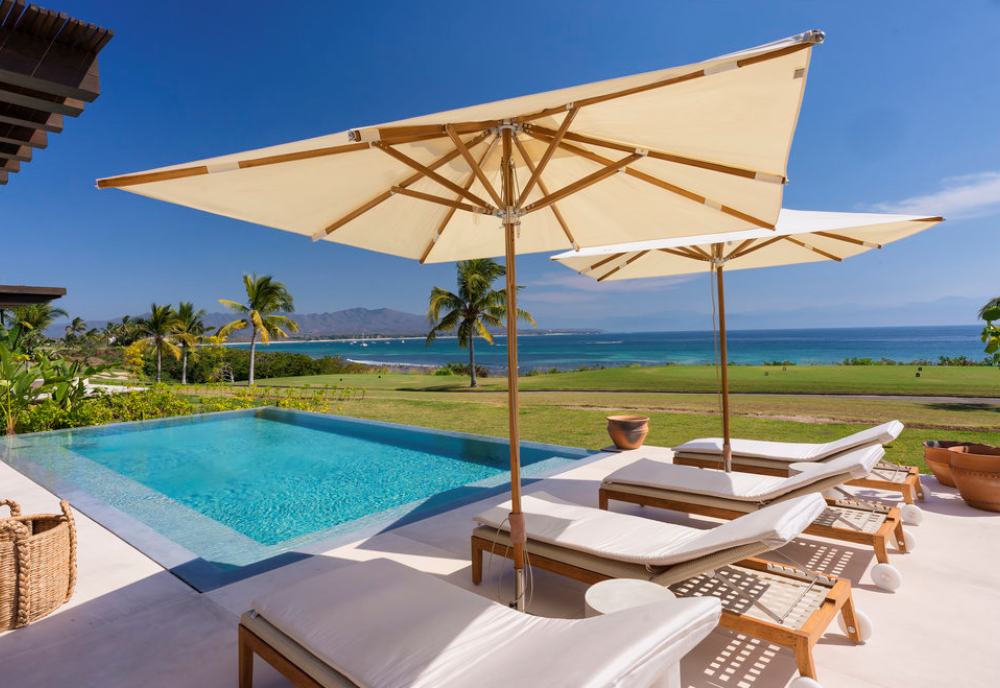  Ending the Year Strong? Time to Plan Your Spring Escape at one of our new villas!