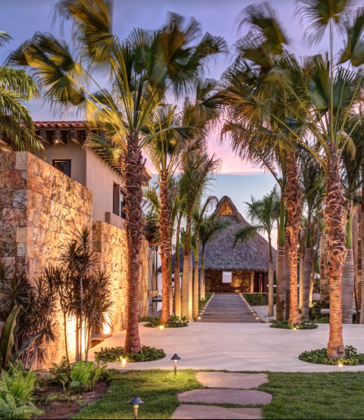 Located in Punta Mita resort's exclusive residential community and designed by renowned architect Juan Collignon & interior designer Karen Collignon, Casa Koko is a breathtaking 9-suite private oceanfront villa, perfect to accommodate up to 22 guests (18 adults & 4 children).
 
This magnificent villa with Golf Premier Membership to St....